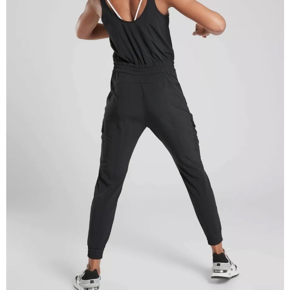 Athleta Unbound Black Jumpsuit Sleeveless Drawstring Waist Pockets size Large - Picture 4 of 15